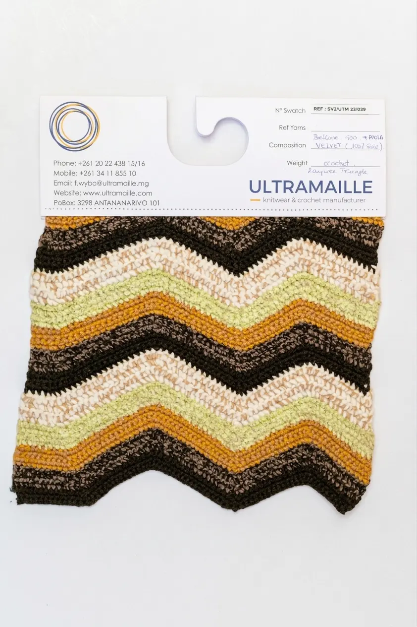 Swatch crochet rayure triangle